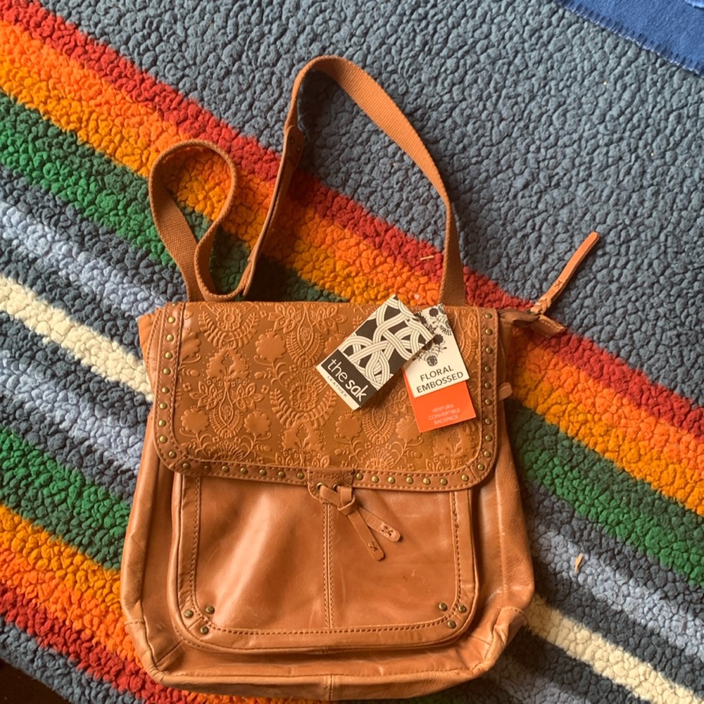 NWT The Sak Ventura Convertible Leather Backpack Tobacco Floral Embossed